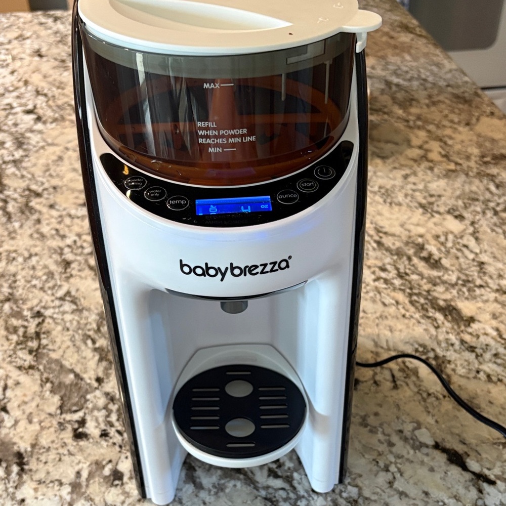 Baby Brezza Formula Dispenser